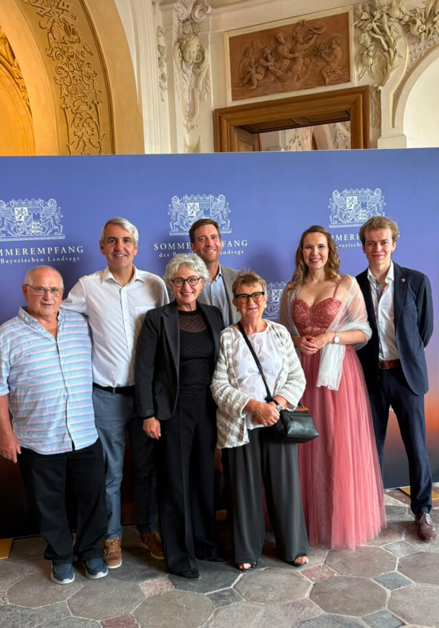 Ehrenamtliche des VfL Kaufering beim Sommerfest des Bayerischen Landtages